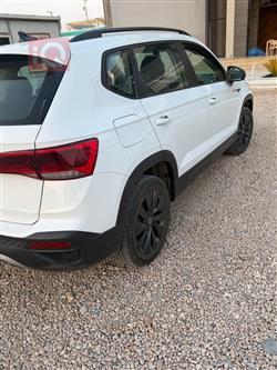 Volkswagen Taos